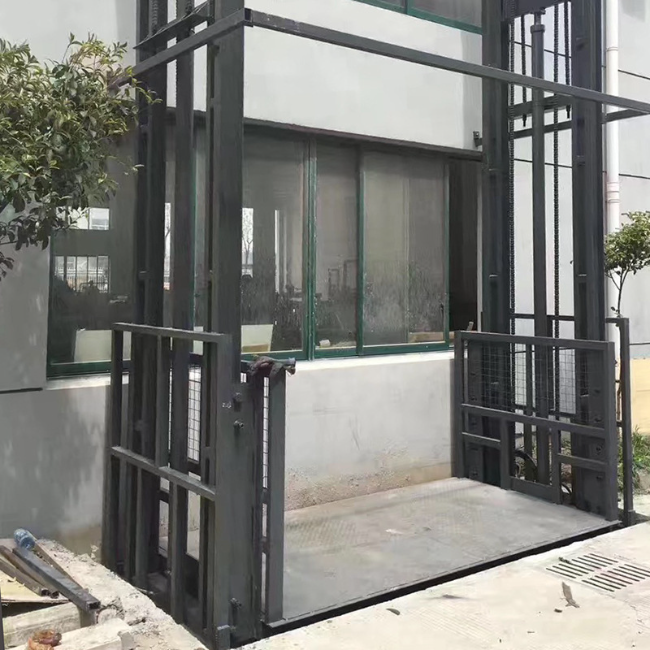 红花岗5吨室外升降货梯